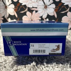 White Mountain Women's Sage Wedge Sandals